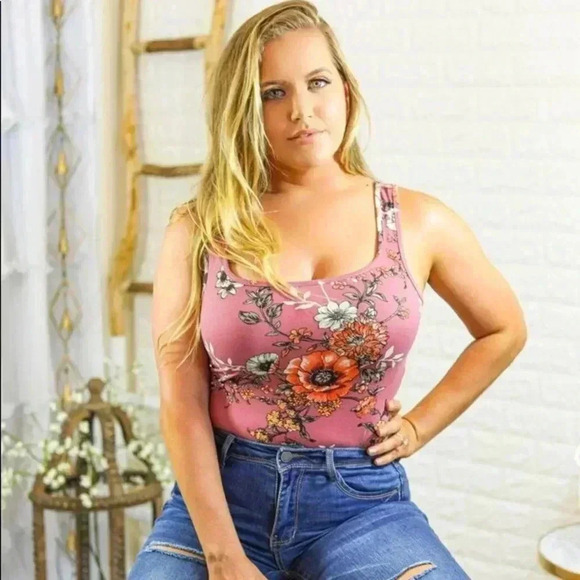 Floral super soft bodysuit - Picture 2 of 3